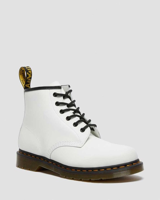 White Smooth Leather Dr Martens 101 Yellow Stitch Smooth Leather Women's Lace Up Boots | 9478-GAODR