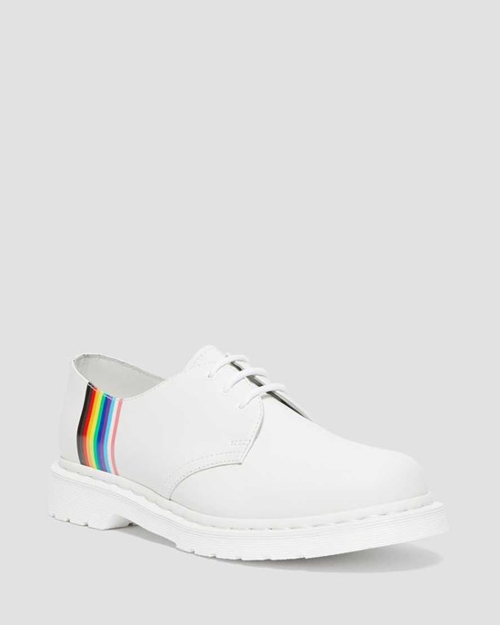 White Smooth Leather Dr Martens 1461 For Pride Smooth Leather Men's Oxford Shoes | 4287-BGEAV