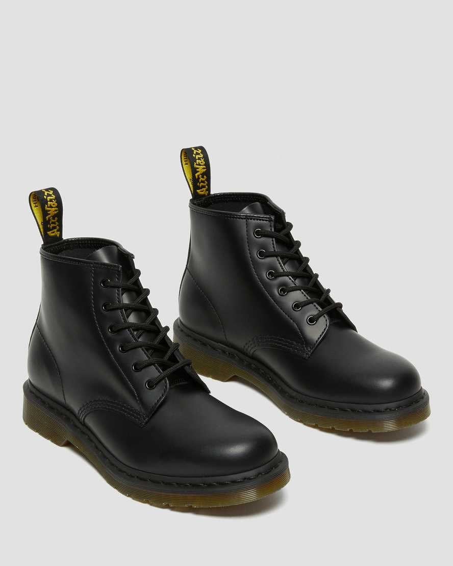 Black Smooth Leather Dr Martens 101 Smooth Leather Women's Ankle Boots | 0567-ZJQWL