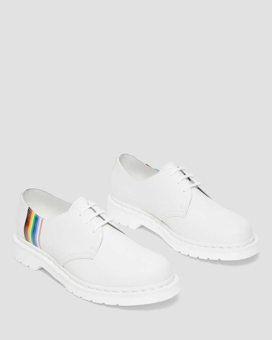 White Smooth Leather Dr Martens 1461 For Pride Smooth Leather Women's Oxford Shoes | 0725-VSABN